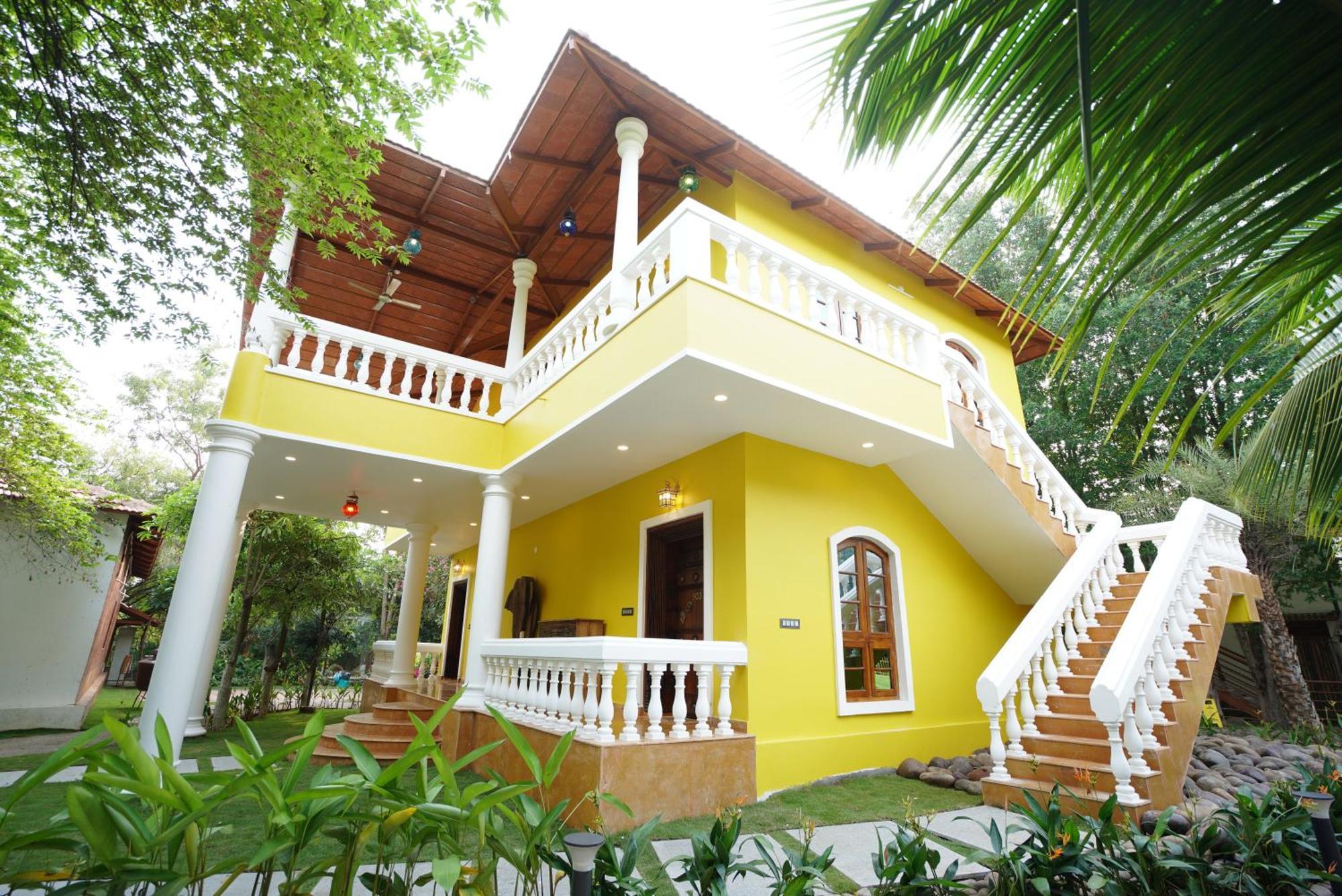 Brown Town Resort & Spa Hyderabad Exterior foto