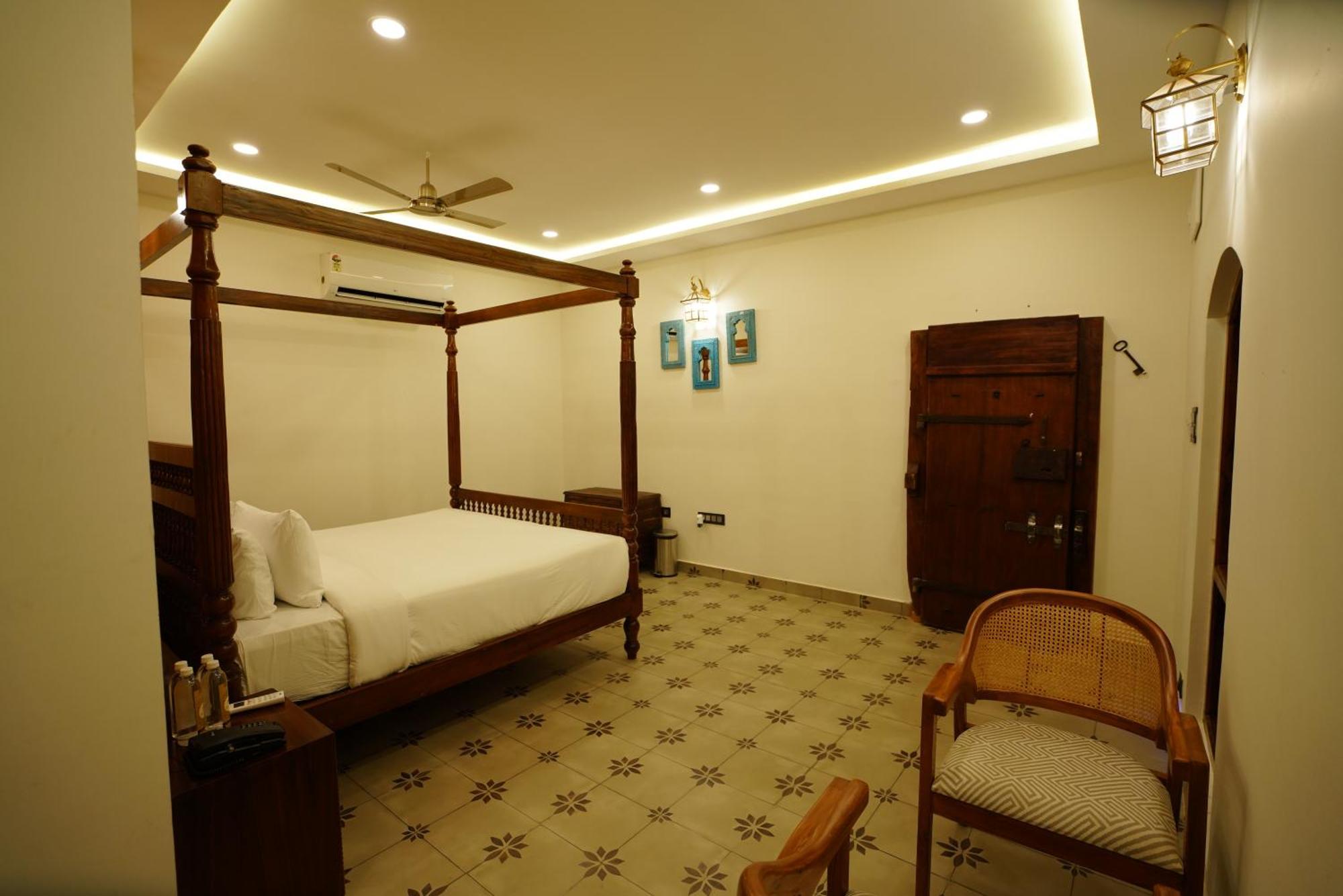 Brown Town Resort & Spa Hyderabad Exterior foto